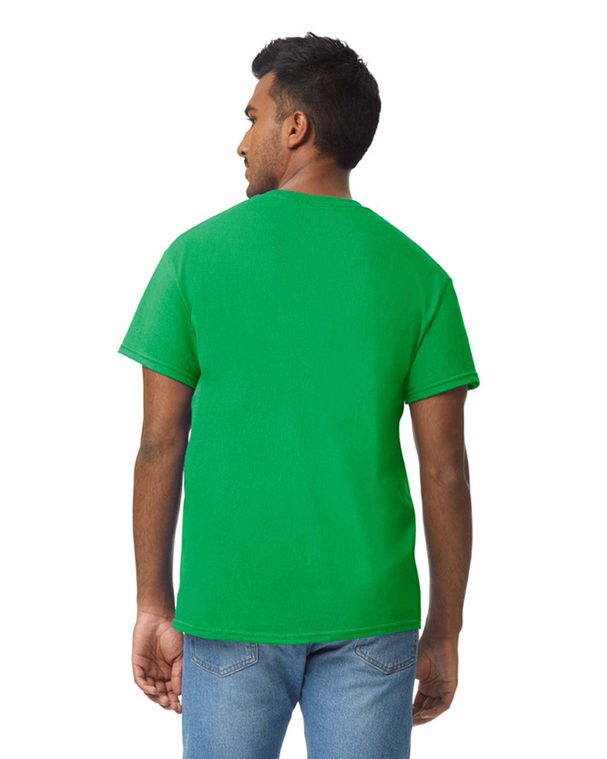 Medium Irish Green Gildan 5000 